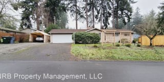 124 Crestwood Dr SW 124 Crestwood Dr SW Photo Gallery 1