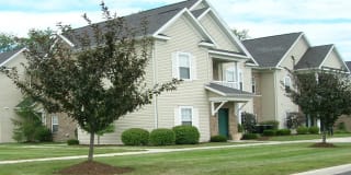 Avalon at Northbrook Apartments & Townhomes Avalon at Northbrook Apartments & Townhomes Photo Gallery 1
