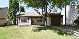 121 Glen Lake Drive 121 Glen Lake Drive Photo Gallery 1