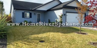 1811 W. Maxine Ave. 1811 W. Maxine Ave. Photo Gallery 1