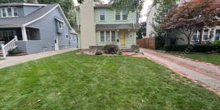913 Irving Ave 913 Irving Ave Photo Gallery 1
