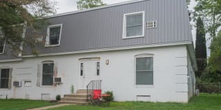 2140 GRAFTON DR Unit 2 2140 GRAFTON DR Unit 2 Photo Gallery 1