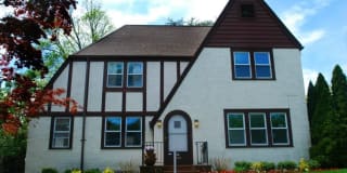 89 Davis Avenue 89 Davis Avenue Photo Gallery 1