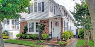15 N Douglas Ave 15 N Douglas Ave Photo Gallery 1