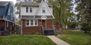1810 NOWLIN Street 1810 NOWLIN Street Photo Gallery 1