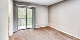 Lynn Lake Apartment Homes Lynn Lake Apartment Homes Photo Gallery 1