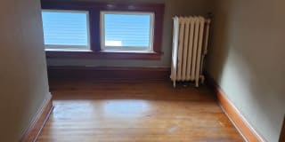 3935 Fremont Ave N 3935 Fremont Ave N Photo Gallery 1