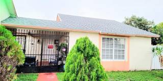 5740 NW 194th Ter 5740 NW 194th Ter Photo Gallery 1