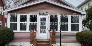 427 N Clemens Ave 427 N Clemens Ave Photo Gallery 1