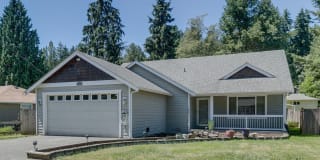 16829 11th Ave NE 16829 11th Ave NE Photo Gallery 1