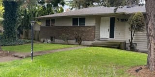2804 NE 113th Street 2804 NE 113th Street Photo Gallery 1