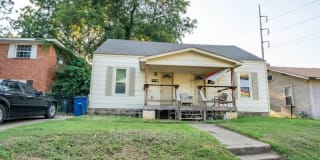 1212 S Houston Ave 1212 S Houston Ave Photo Gallery 1