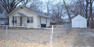 1419 NW Logan St 1419 NW Logan St Photo Gallery 1