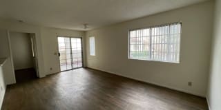757 Eastshore Terrace #208 757 Eastshore Terrace #208 Photo Gallery 1