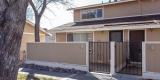 307 Allouette Way Unit 04 307 Allouette Way Unit 04 Photo Gallery 1