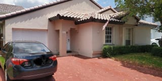 15835 SW 112th Ter 15835 SW 112th Ter Photo Gallery 1