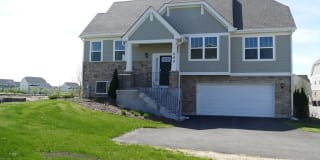200 Goldenrod Drive 200 Goldenrod Drive Photo Gallery 1