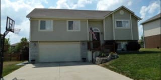 11514 N Windsor Ave 11514 N Windsor Ave Photo Gallery 1