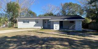 543 SAILFISH DR E 543 SAILFISH DR E Photo Gallery 1