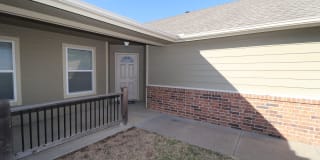 1702 Hickory 1702 Hickory Photo Gallery 1