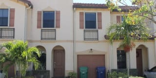 17441 SW 153rd Ct 17441 SW 153rd Ct Photo Gallery 1