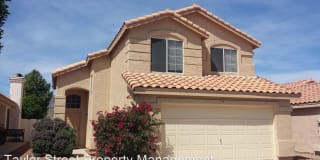 738 E Glenhaven Dr 738 E Glenhaven Dr Photo Gallery 1