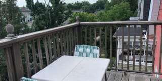 40 Saint Lukes Pl 40 Saint Lukes Pl Photo Gallery 1