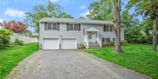30 Toilsome Avenue 30 Toilsome Avenue Photo Gallery 1