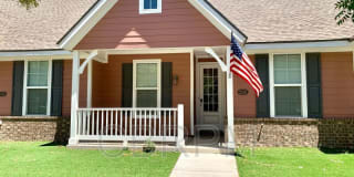 2136 10th St 2136 10th St Photo Gallery 1