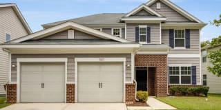 7007 Lake Grove Boulevard 7007 Lake Grove Boulevard Photo Gallery 1