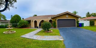 3850 NW 81st Ter 3850 NW 81st Ter Photo Gallery 1