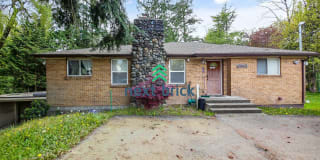 16623 Benson Rd S 16623 Benson Rd S Photo Gallery 1
