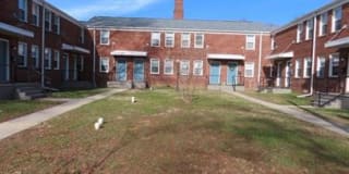 313 63rd Street, NE 313 63rd Street, NE Photo Gallery 1