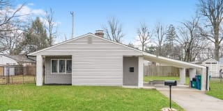 28 Outlook Ln 28 Outlook Ln Photo Gallery 1