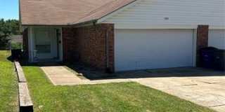 3211 S Hudson Avenue 3211 S Hudson Avenue Photo Gallery 1