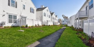 The Residences at Oakland Road The Residences at Oakland Road Photo Gallery 1