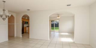 4145 SW 84th Ct 4145 SW 84th Ct Photo Gallery 1