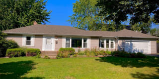 320 N Cherry St 320 N Cherry St Photo Gallery 1