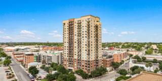 Condo Condo Photo Gallery 1