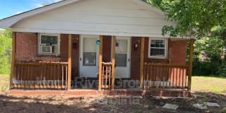 527 Smith St 527 Smith St Photo Gallery 1