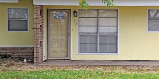 225 Hialeah Dr 225 Hialeah Dr Photo Gallery 1