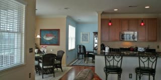 32 Zachary Way 32 Zachary Way Photo Gallery 1