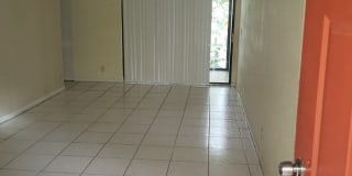 213 Lake Pointe Dr #203 213 Lake Pointe Dr #203 Photo Gallery 1