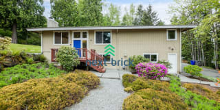 17604 NE 29th St 17604 NE 29th St Photo Gallery 1