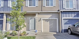 2121 NE 118th Place 2121 NE 118th Place Photo Gallery 1