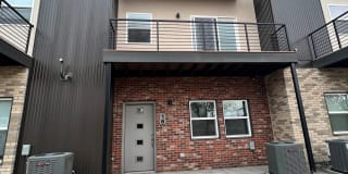 16 E St. Elmo Ave 16 E St. Elmo Ave Photo Gallery 1