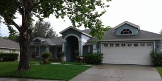 212 Willow Bend Dr 212 Willow Bend Dr Photo Gallery 1