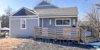 3826 S Crysler Ave 3826 S Crysler Ave Photo Gallery 1