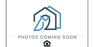 1701 NE Fairview Ave 1701 NE Fairview Ave Photo Gallery 1