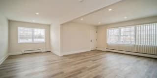 592 Elm 592 Elm Photo Gallery 1